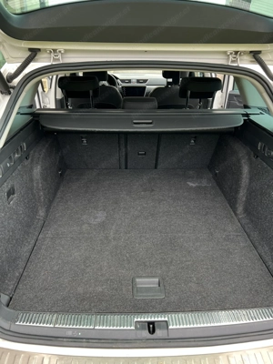 Skoda Superb Combi 2.0 TDI 4x4 DSG Style Bild 8