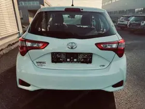 Toyota Yaris Bild 8
