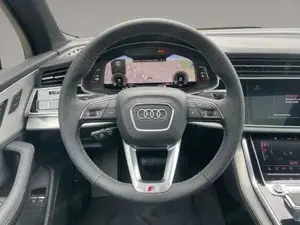 Audi Q7 Bild 11