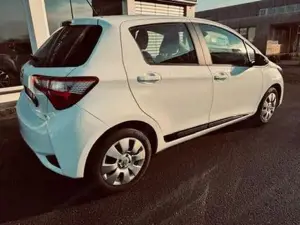 Toyota Yaris Bild 2