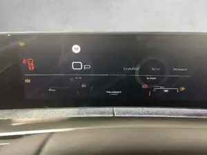 Peugeot 5008 Bild 11