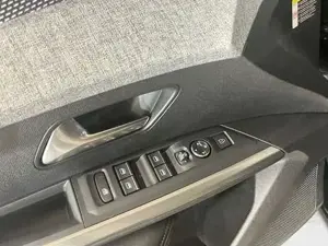 Peugeot 5008 Bild 14