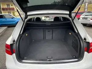 Audi A4 Bild 13