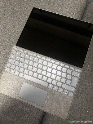 Microsoft Surface 8 pro