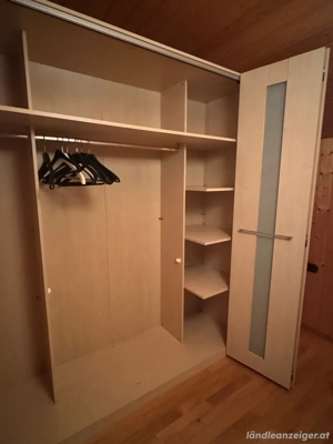 Kleiderschrank 4Teilig Bild 3