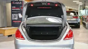 Mercedes-Benz S 500 Bild 16