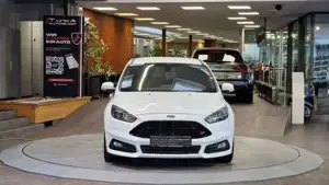 Ford Focus Bild 2