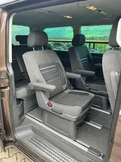 VW Multivan Bild 2