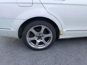 Mercedes-Benz C-Klasse Bild 8