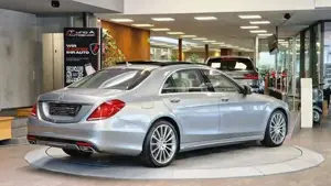 Mercedes-Benz S 500 Bild 12