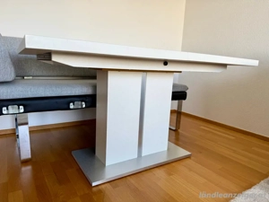 Esstisch (ausziehbar) zu verkaufen  Bild 2