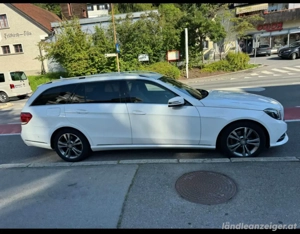 Mercedes 220 E klasse Bild 4