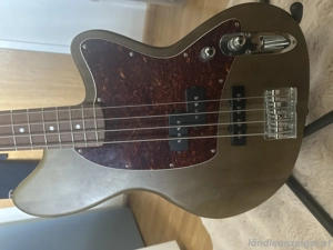 E-Bass Limited Edition von Ibanez inkl.Verstärkerund Kabel. Gurt und Tasche Bild 3