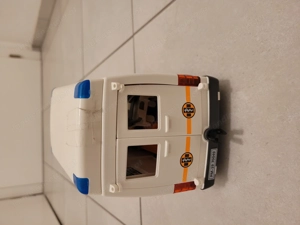 Playmobil Rettungswagen Bild 2