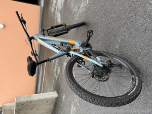 Elektrofahrrad  2025