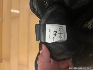 Hochwertiger Motorradschuh Bild 3