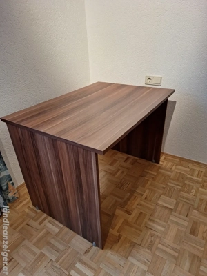 Schreibtisch Bild 2