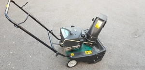 Verkaufe Schneefräse