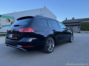 VW Golf Variant (Kombi) 1,6 TDI DSG Bild 2