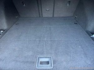 VW Golf Variant (Kombi) 1,6 TDI DSG Bild 10