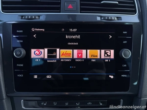 VW Golf Variant (Kombi) 1,6 TDI DSG Bild 6