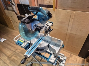 Kapp-Gehrungssäge  Bild 2