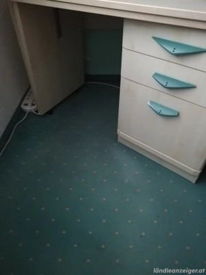 Jugendzimmer incl. Schreibtisch 