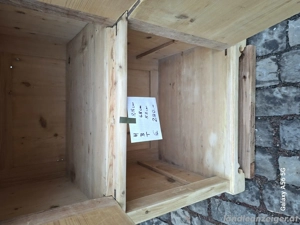 Fichtenholz Schränkle. Bild 2