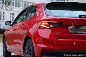 Skoda Fabia 1.0 *NEUFAHRZEUG *Virtual *APP connect *Tempomat *UVM ! Bild 5