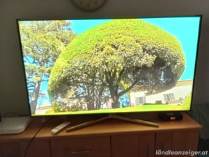 Samsung - Smart  55"