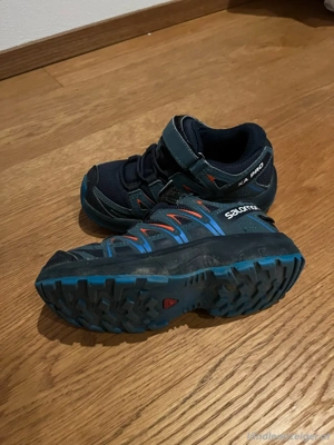 Trekkingschuhe Gr. 26