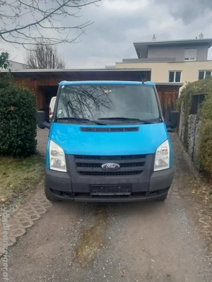 Ford Transit zum auschlachten zu verkaufen.Motorschaden