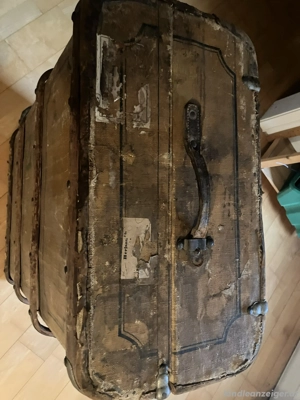 Überseekoffer   Reisekoffer Antik  Bild 2
