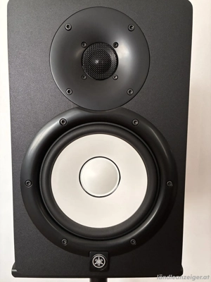 Yamaha HS7 mit Stativen Bild 2