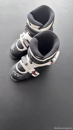 Kinderskischuhe 241 mm   gebraucht -Schuhgröße ca. 29