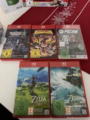 Nintendo Switch 2 mit Mega Bundle wie nue  Bild 4