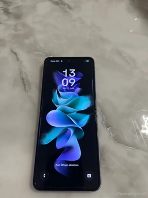 Samsung Galaxy Z Plip 3 5G Bild 2