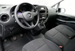 Mercedes-Benz Vito 110 CDI Kasten Lang Bild 5