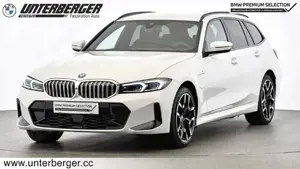 BMW 330e xDrive M Sportpaket // Innovationspaket // Anhängerkupplung elektrisch