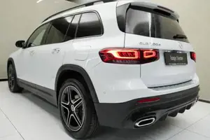 Mercedes-Benz GLB 200 d 4MATIC Night Navi Sport KAM SpurW SpurH Bild 11