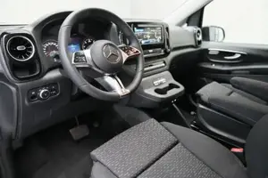 Mercedes-Benz Vito 116 CDI Tourer SELECT Lang SpurH ACC Navi Bild 5