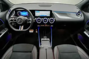 Mercedes-Benz GLA 200 d 4MATIC W-Paket Navi Night Sport KAM Bild 6