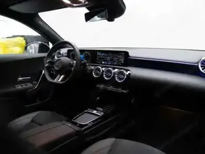 Mercedes-Benz A 180 d Kompaktlimousine W-Paket Night Navi Sport Bild 7