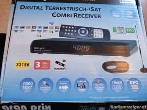 Digital Terrestrisch Sat combi Reseiver Bild 2