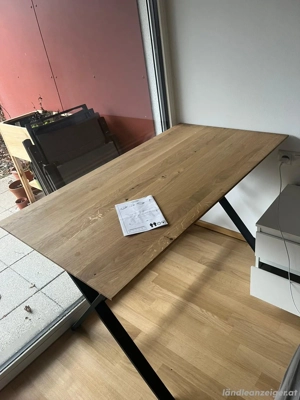 Schreibtisch  Bild 3