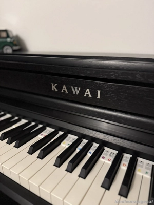Neuwertiges Kawai C49 Elektropiano Bild 2