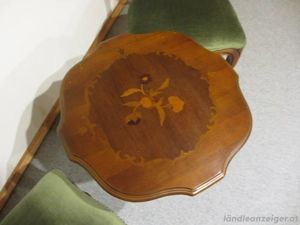 Tisch mit zwei Stühlen im Biedermeierstil Bild 6