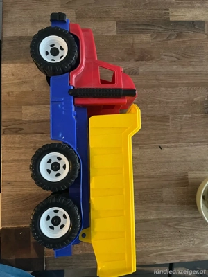 Lastwagen Spielzeugauto Bild 2