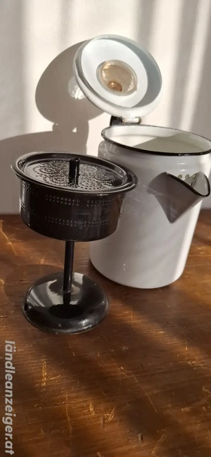 Historischer Email Perkolator Bild 4