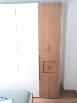 Kleiderschrank neuwertig 